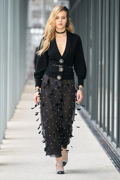Look 52